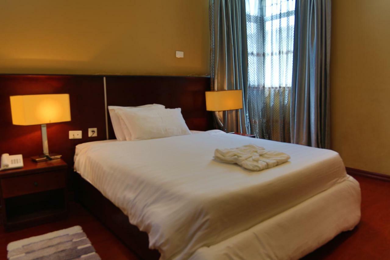 Yinm Furnished Apartment Addis Ababa Exterior photo