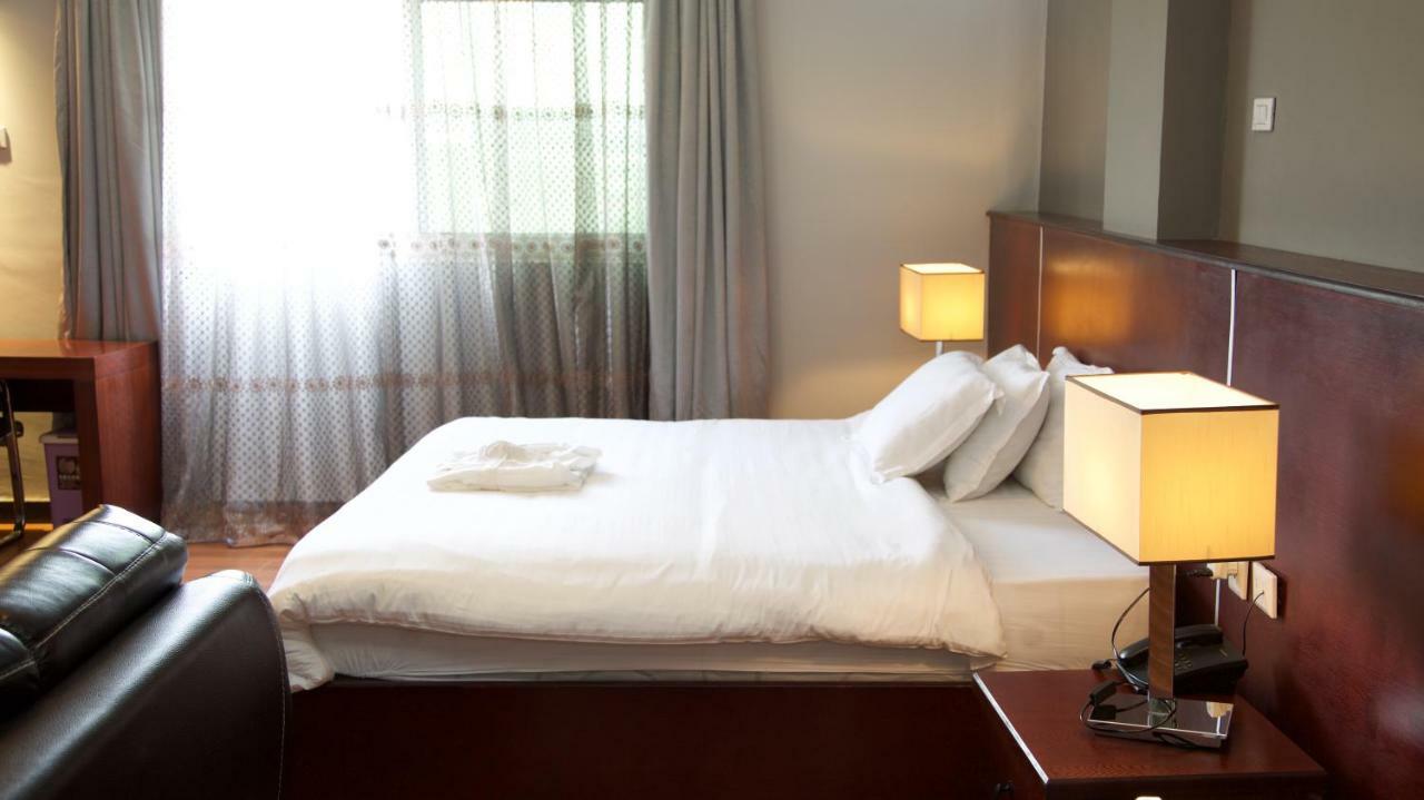 Yinm Furnished Apartment Addis Ababa Exterior photo