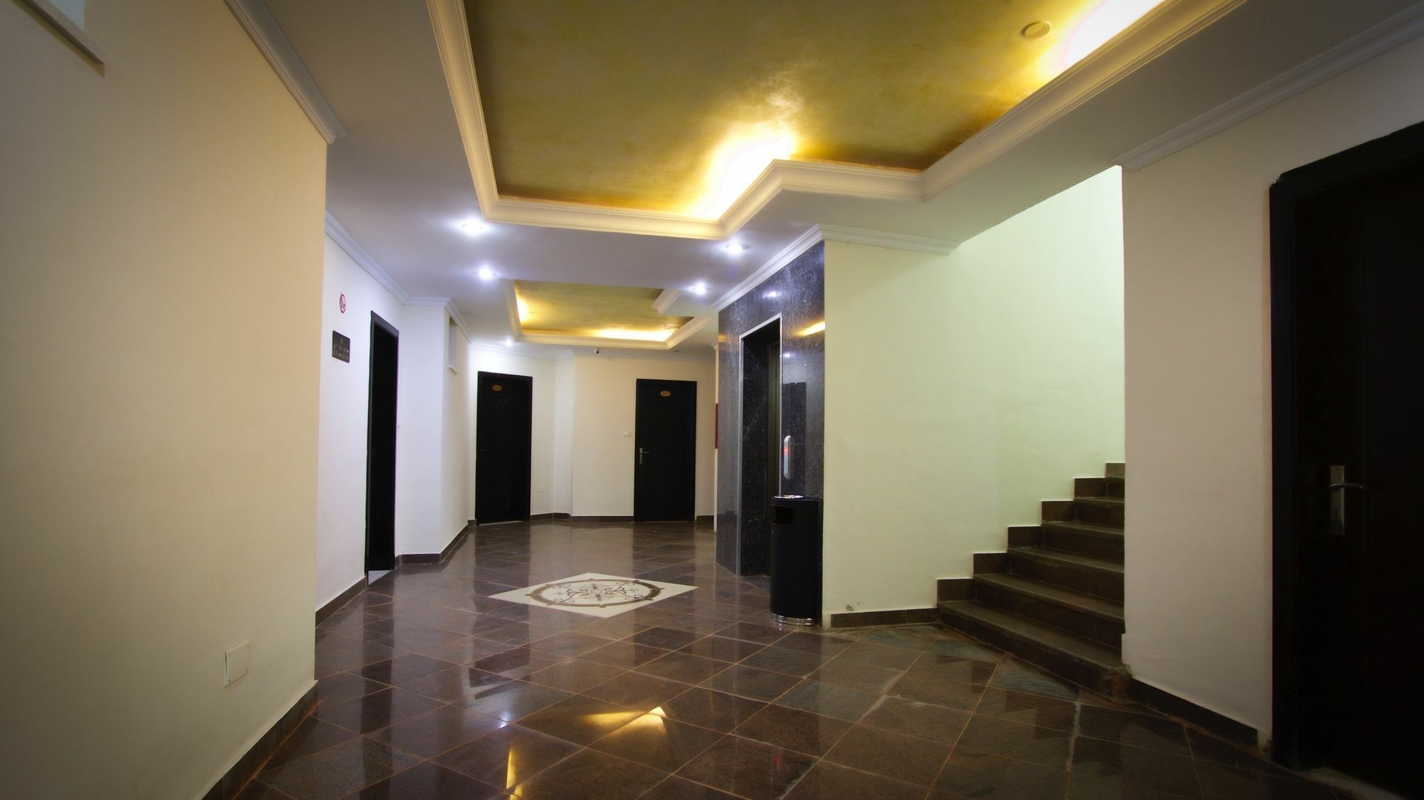 Yinm Furnished Apartment Addis Ababa Exterior photo